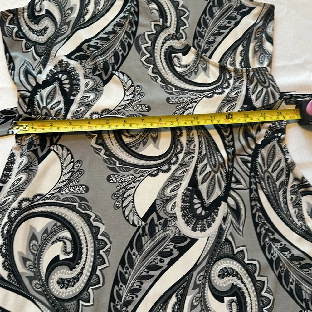 Women’s Apt 9 Dress Size Medium‎